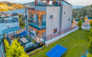 illa Tekin – Kalkan Merkezine Yürüme Mesafesinde, Jakuzili Teraslı