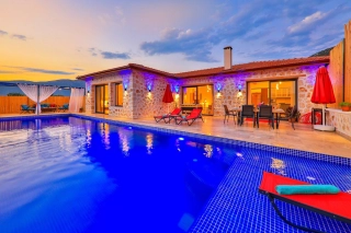 Villa Shifa, Bezirgan Köyü’nde, Şifa Bulacağınız | Kalkan Villa