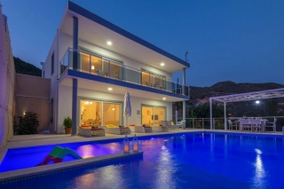 Villa Rudi – Kalkan İslamlar’da Korunaklı Havuzlu, Çocuk Havuzlu 