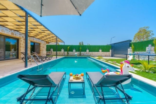 Villa Deniz Yıldızı 2 – Kalkan Patara’da Jakuzili, Korunaklı Villa