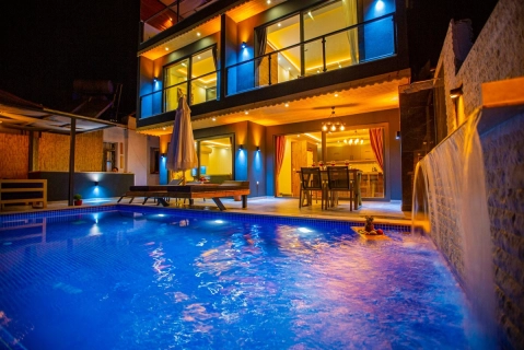 Villa Gold Moon 