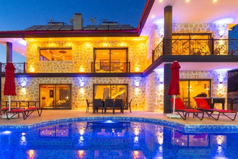 Villa Nirvana