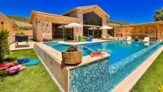 Villa Happiness, Children’s Pool, Honeymoon, Jacuzzi | Kalkan Vil