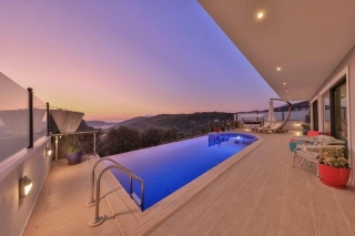 Villa Deniz – Secluded Honeymoon Villa with Private Pool & Jacuzzi