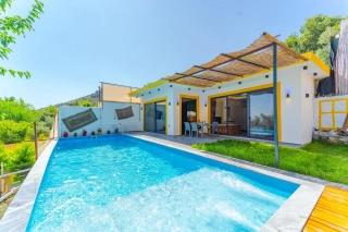 Villa Efem – Secluded Honeymoon Villa with Jacuzzi in Kalkan Islamlar
