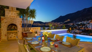 Villa Mavisu – 5-Bedroom Sea View Villa Close to the Beach in Kalkan 