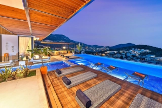 Villa Pax – Kalamar Koyu’nda Lüks, Konfor ve Huzur Bir Arada