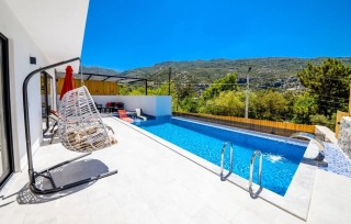 Villa Kumru – Jacuzzi Villa inmitten der Natur in Islamlar