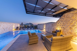 Villa Liya Kalamar – Luxusvilla mit Meerblick & Whirlpool in Kalamar