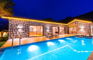 Villa Eflin, Nature View, Garden, Jacuzzi | Kalkan Villa