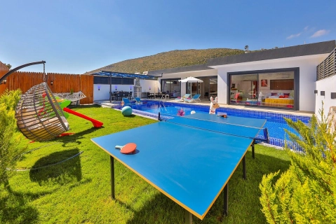 Villa Granada Duo