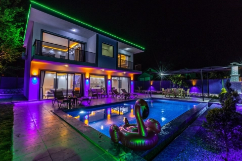 Villa Last Summer