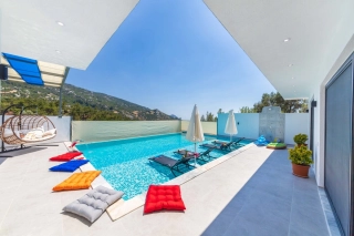 Villa DK – Secluded Villa with Jacuzzi and Private Pool in Kalkan 
