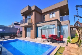 Villa Talia – Geschützte Ferienvilla mit Privatpool und Jacuzzi 