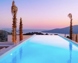 Villa Su Kördere – Kalkan’da Korunaklı, Jakuzili, Deniz Manzaralı