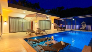 Villa Gokkusağı | Secluded 2-Bedroom Villa with Jacuzzi & Private Pool