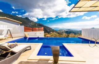 Villa Sıla İslamlar – Honeymoon-Villa mit Jacuzzi & Privatem Pool 