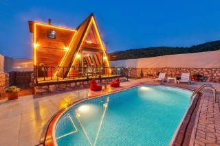 Villa Bir İnci, Balayı, Korunaklı, Bahçe | Kalkan Villa