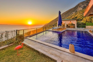 Villa Sea Garden – Luxusvilla mit Meerblick und Infinity-Pool 