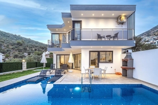 Villa Panora 2 | Deniz & Ada Manzaralı Jakuzili Lüks Villa
