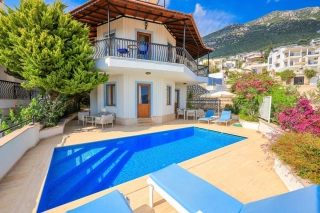 Villa Ela Kızıltaş | Kalkan Kızıltaş’ta Deniz Manzaralı Özel Havuzlu