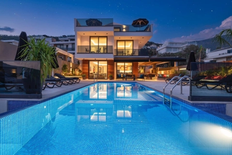 Villa Turquoise