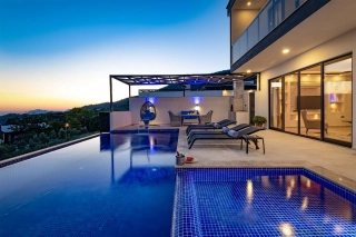 Villa Nur 2 – Secluded Honeymoon & Family Villa with Private Pool 