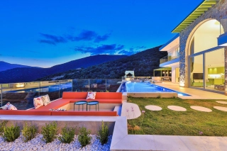 Villa Çalıkuşu – Luxusvilla mit Meerblick, Jacuzzi & Privatem Pool