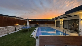 Villa Rosero | Secluded Private Pool Villa with Jacuzzi in Sarıbelen