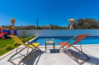Villa Deştiman – Kalkan Ulugöl’de Jakuzili, Korunaklı, Çocuk Havuzlu 