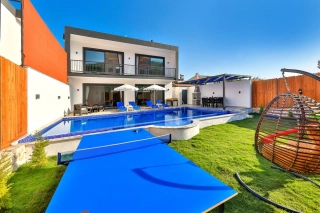Villa Paradise Yeşilköy – Luxusvilla mit Whirlpool, Privatem Pool
