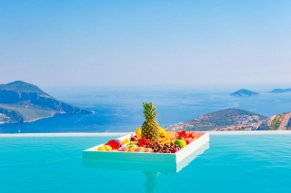 Villa Tiny Shamayaa, Romantic Honeymoon Tiny House in Kalkan Akbel