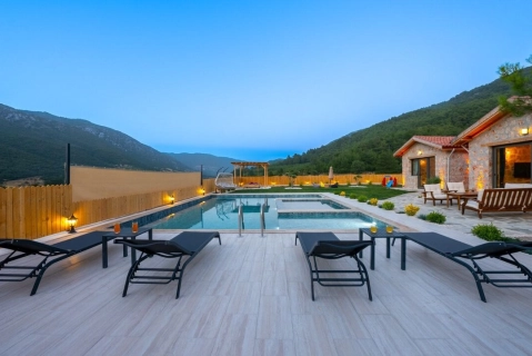 Villa Bellatrix