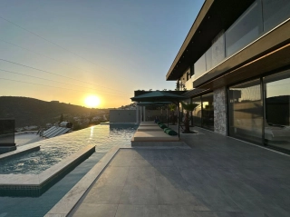 Villa Ardıç Exclusive – Kalkan Kızıltaş’ta Deniz Manzaralı, Jakuzili 