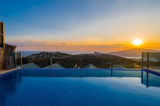 Villa Reis Duo Deniz Manzaralı Balayı Villası Kalkan Villa