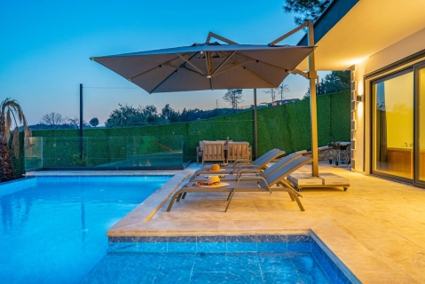 Villa Arya Duo 