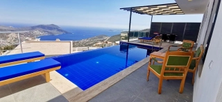 Villa Twins Akbel 2 – Kalkan Akbel’de Deniz Manzaralı 4 Kişilik Villa