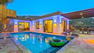 Villa Dimare 3 – Luxusvilla mit Jacuzzi, Sauna & Privatpool in Kalkan 