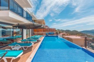 Villa Primavera – Kalkan Kızıltaş’ta Panoramik Deniz Manzaralı, Jakuzi