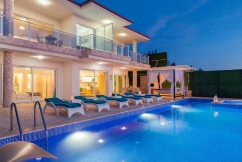 Villa Alvin