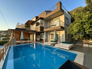Villa Ardıç  – Sea View Luxury Villa with Pool & Jacuzzi