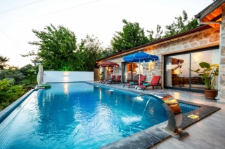 Villa Oran | Kalkan İslamlar’da Korunaklı Özel Havuzlu Lüks Villa