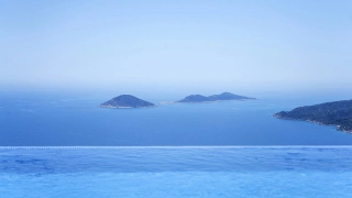 Villa Coton – Kalkan Akbel’de Deniz Manzaralı Kapalı Havuzlu Villa