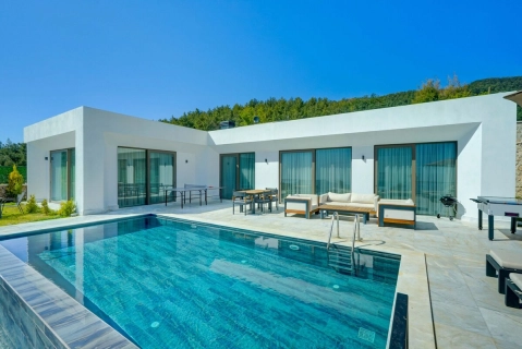 Villa Saturn
