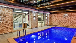 Villa Arteon Kalkan – Luxusvilla mit Beheiztem Innenpool, Sauna