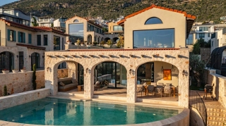 Villa Thalia Kalkan – Kızıltaş’ta Deniz Manzaralı Lüks Villa 