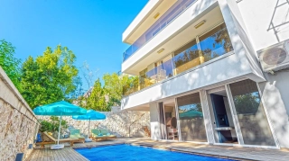 Villa Alp, in Kalkan Center, for 6 People | Kalkan Villa