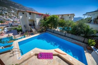 Villa Zeytin Ortaalan, Villa for 5 people in Kalkan, Kalkanvilla