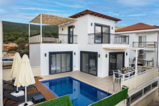 Villa Sevinç Bayındır, Korunaklı , 8 Kişilik | Kalkan Villa