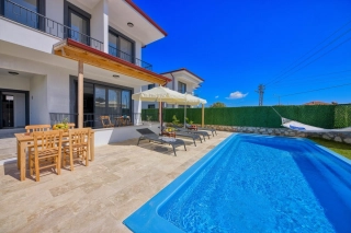 Villa Toscana 4 | Kaş Çukurbağ’da Korunaklı Özel Havuzlu Villa